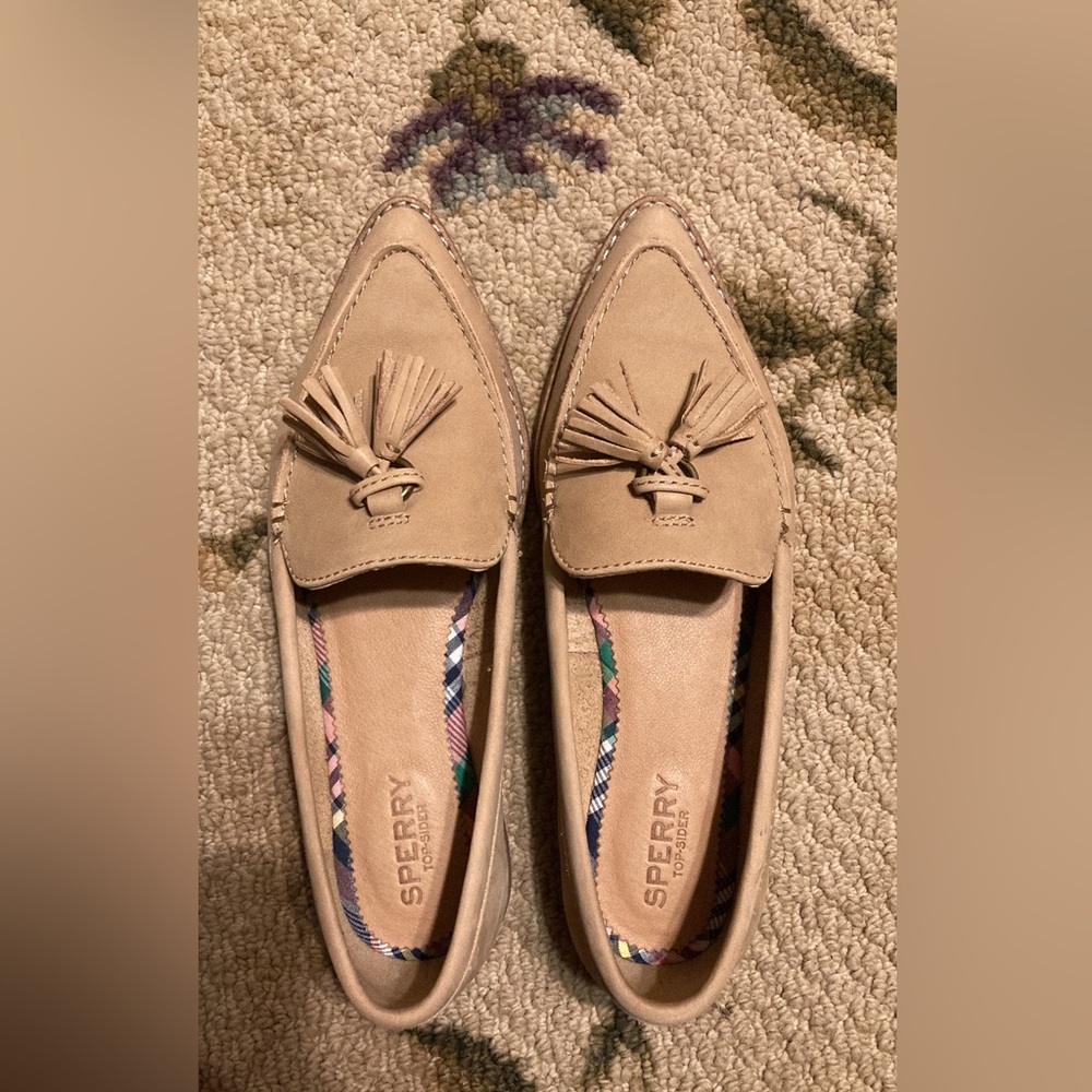 Sperry Saybrook Loafer (sz6)
